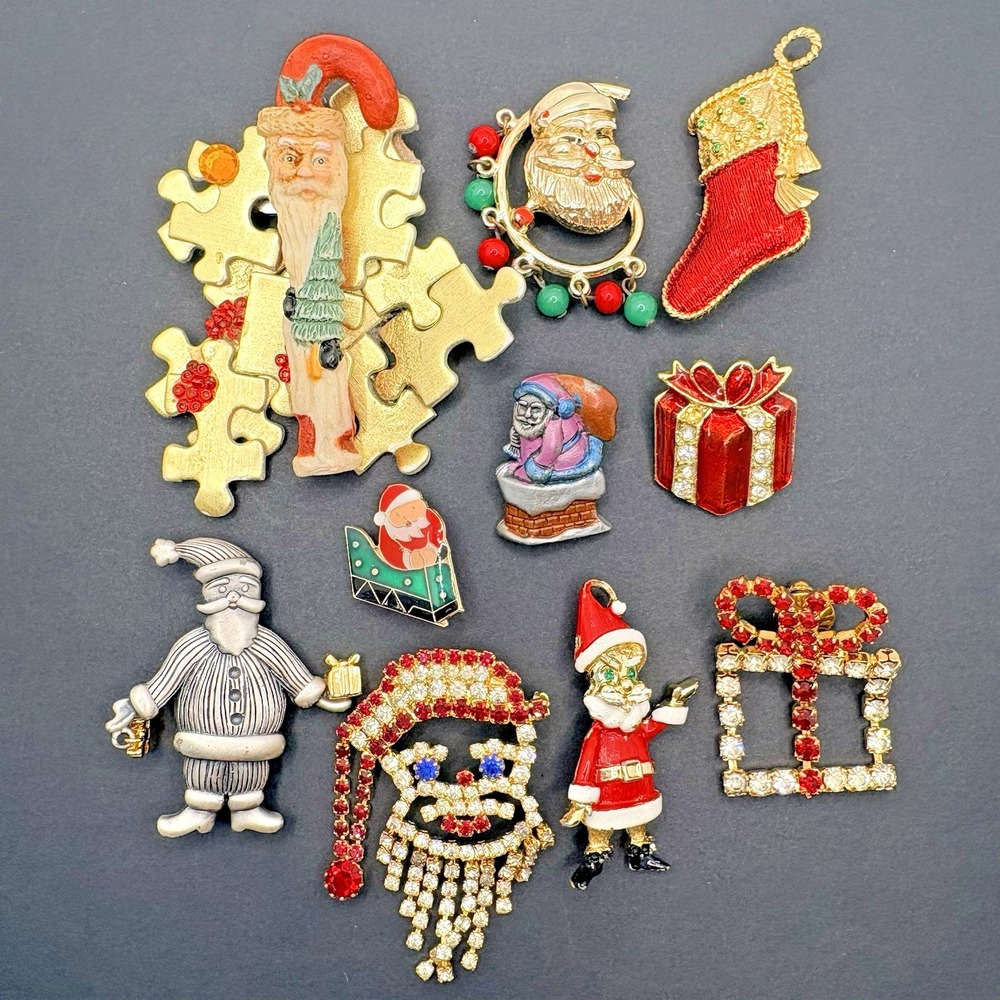 Vintage Christmas Brooches Santa Present Stocking Lot of 10 Holiday Retro